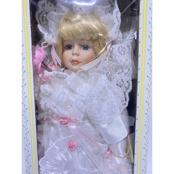 Seymour Mann Bride Doll 16" Tall Porcelain in Original Box With COA - Picture 3 of 8